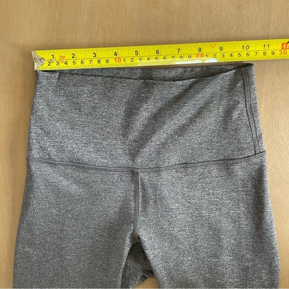 Lululemon Wunder Under Crop (High-Rise) *Luxtreme 21" Heathered Black - Picture 9 of 10
